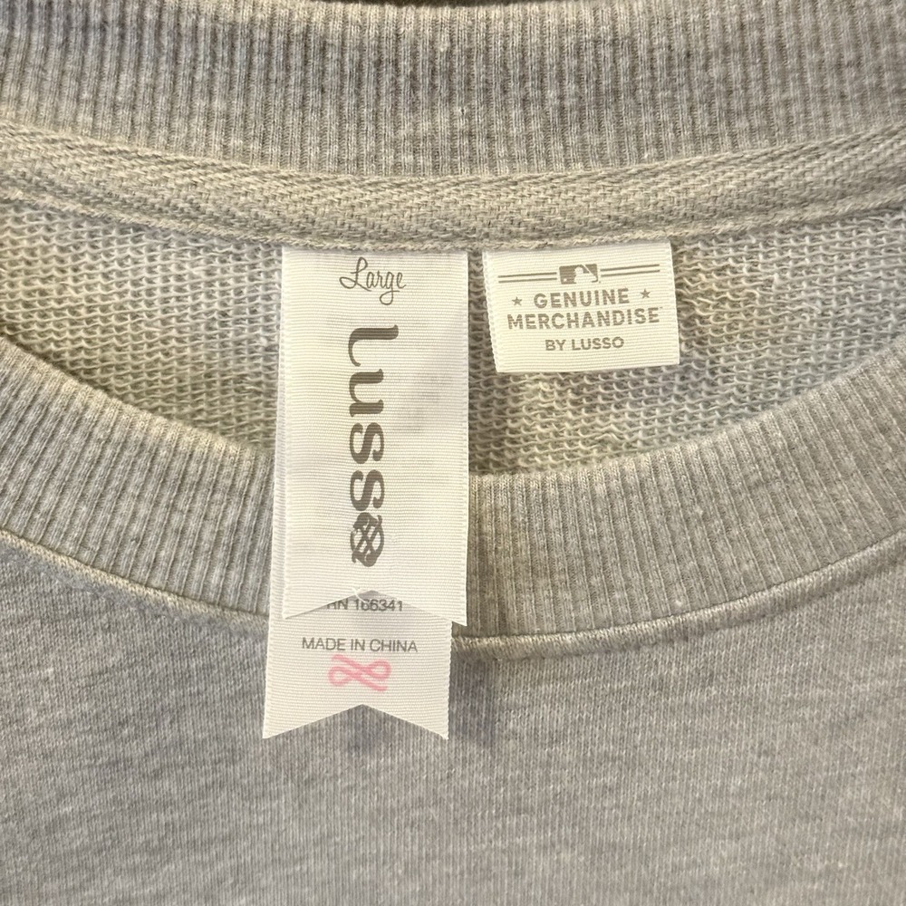 Lusso Atlanta Braves Gray Short Sleeve Sweatshirt Baseball Women's Sz L NWT READ - Picture 3 of 16